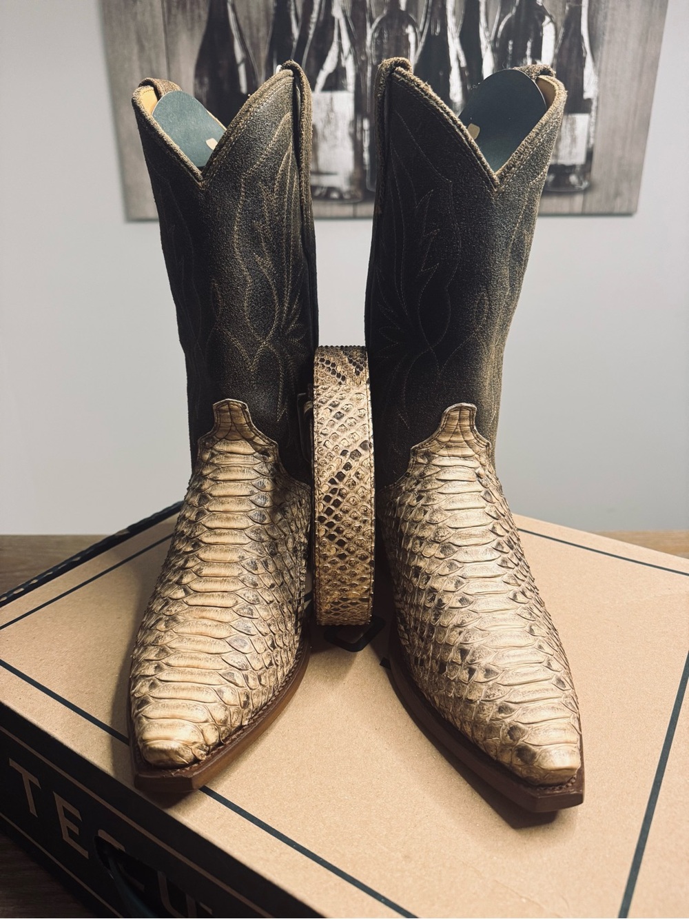 Tecovas Garrett Invasive Python sz 9D